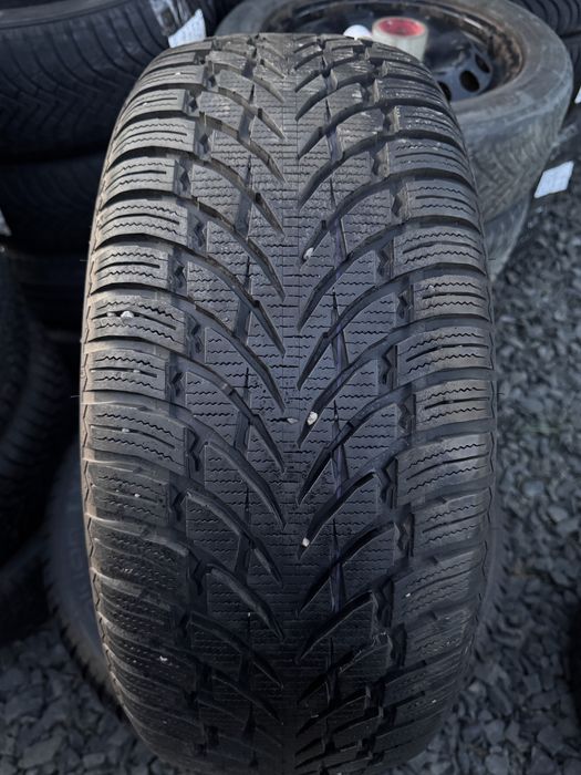 Шини 235 55 R18 Nokian, Зима, як нові