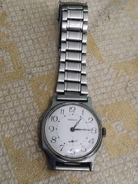 Продам часы Победа.