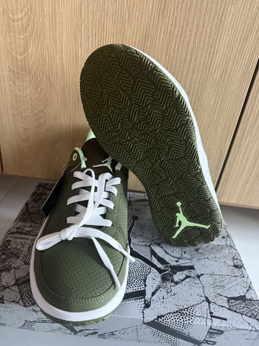 Buty chłopięce  Jordan DAY1 EO (GS) r. 40 Nowe Oryginalne Khaki