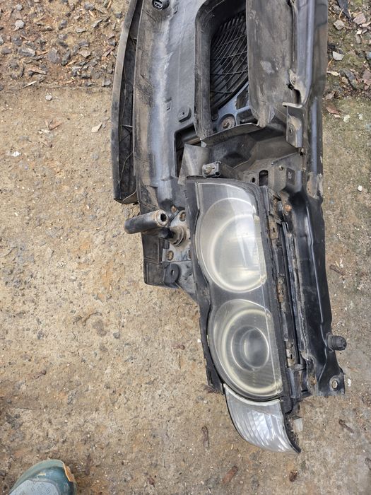 Телевизор BMW E38 передняя панель радиатора