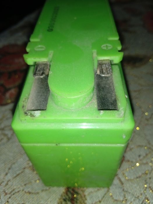 Продам акамулятор робочій