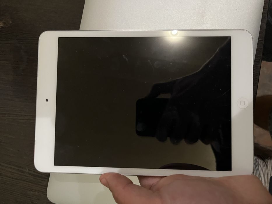 Ipad mini 1/16gb