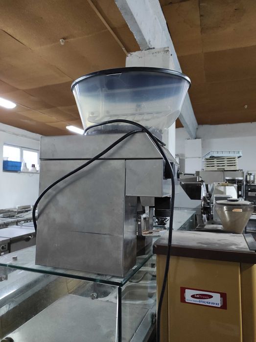 Mahlkoenig K60E K60ES Кавомолка K60ES Mahlkonig