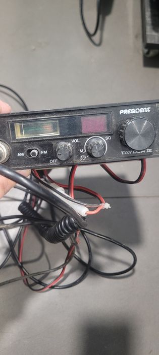 CB radio President TAYLOR III z anteną