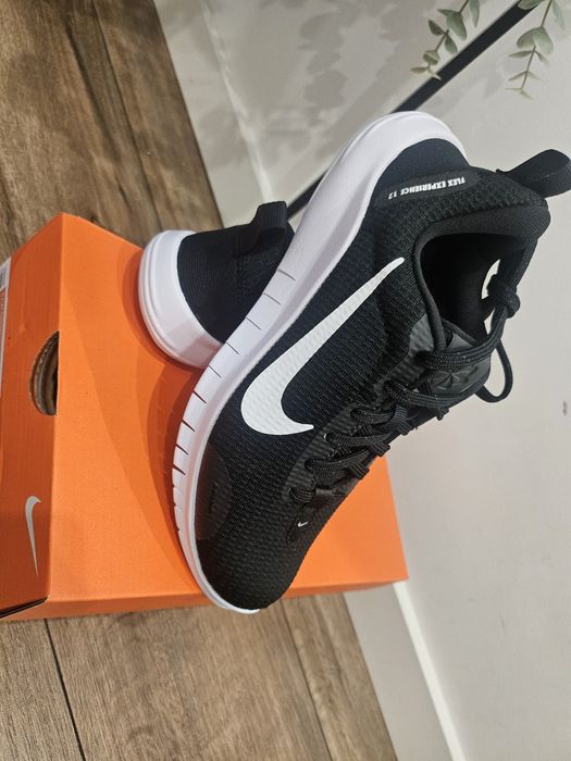 Nike w flex experience rn12 35.5
