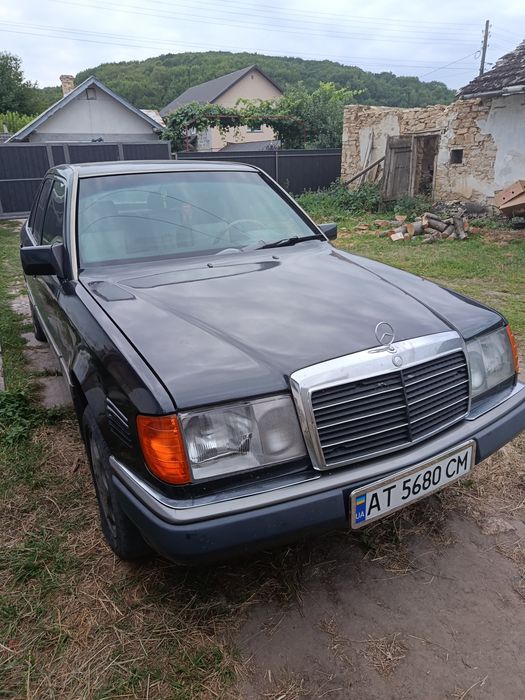 Продам мерса 124