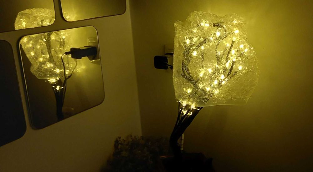 Candeeiro - "CEREJEIRA" - Decorativa e de Iluminação