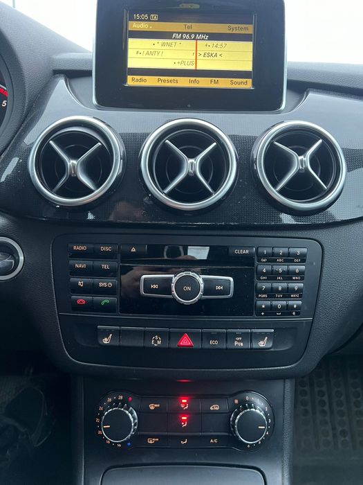 Salon Polska Mercedes b klasa