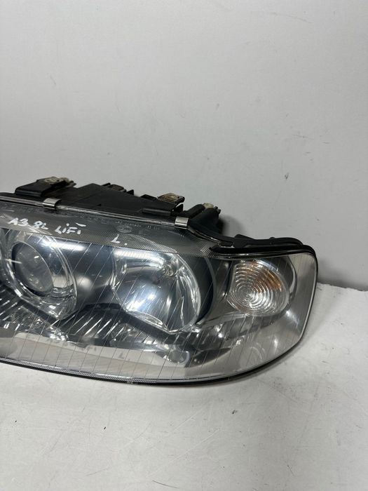 AUDI A3 lift lampy przód  reflektor lewy + prawy EUROPA Komplet