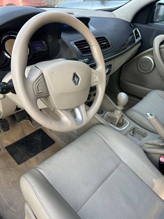 Renault Megane Sport Tourer Dynamic S