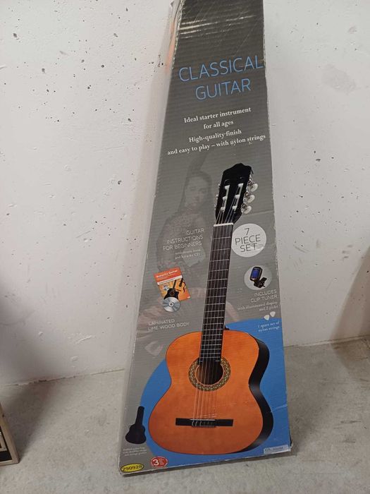 Klasyczna gitara Lidl