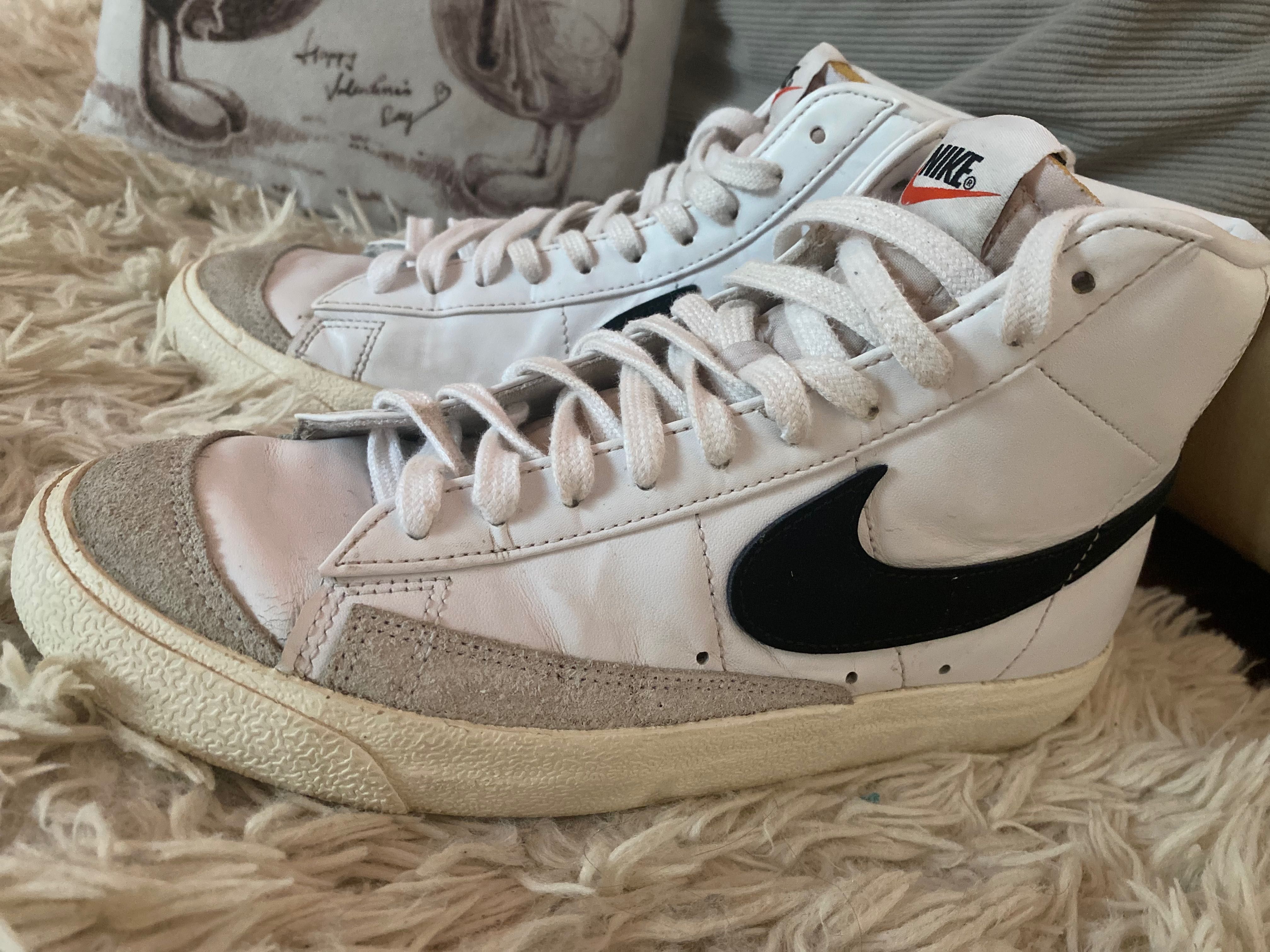 Nike vintage white sales