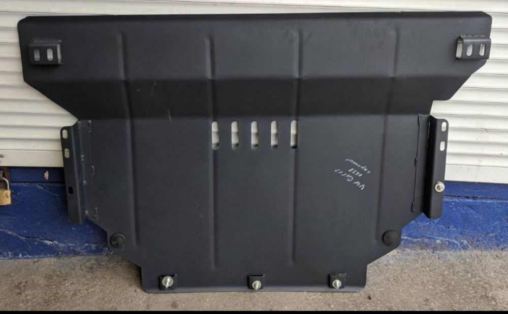 Защита двигателя картера Volkswagen Passat/Golf/Caddy/Tiguan/Tauran/T5