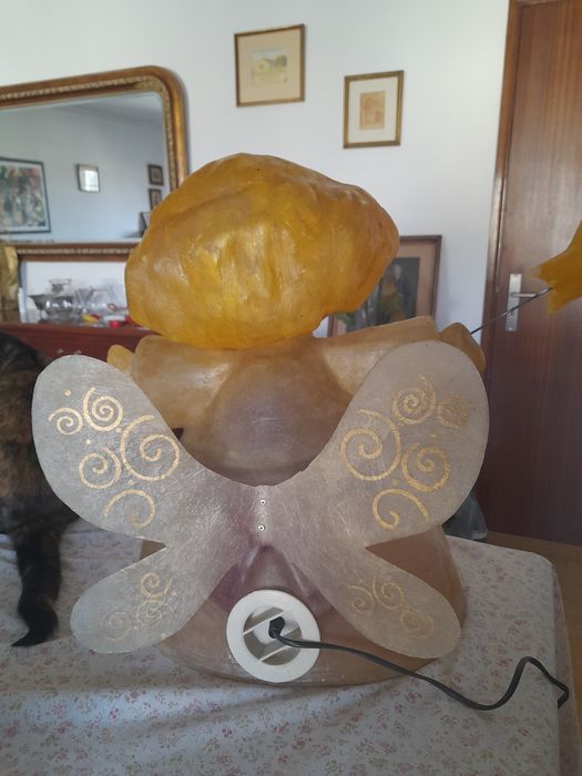 Candeeiro menina em acrílico