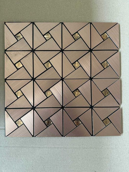 Самоклеюча алюмінієва плитка Самоклеющаяся алюминиевая плитка Срібна