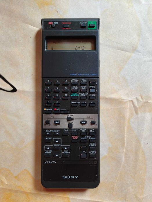 Pilot do Magnetowidu SONY RMT-451