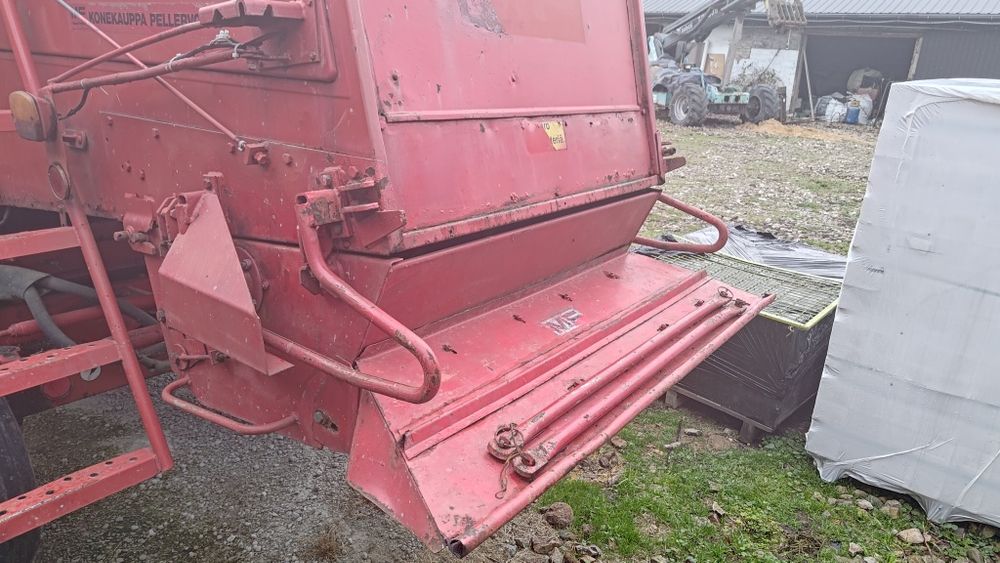 Sieczkarnia Massey Ferguson 4 klawisze  inne