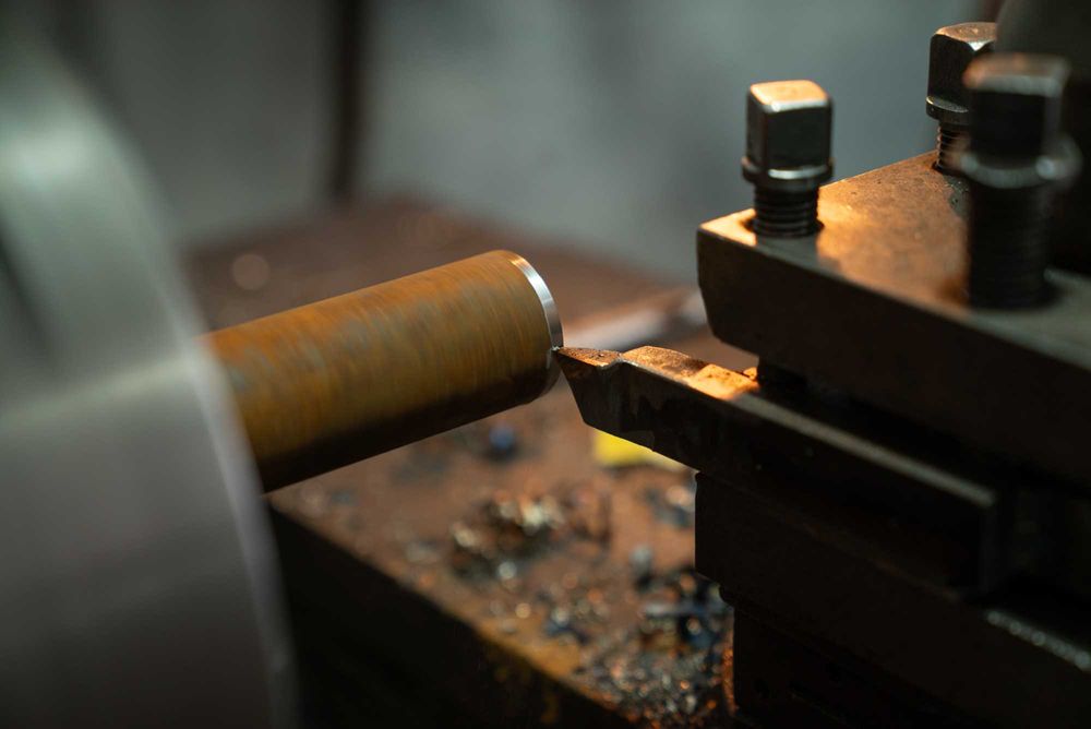Токарні роботи по металу
