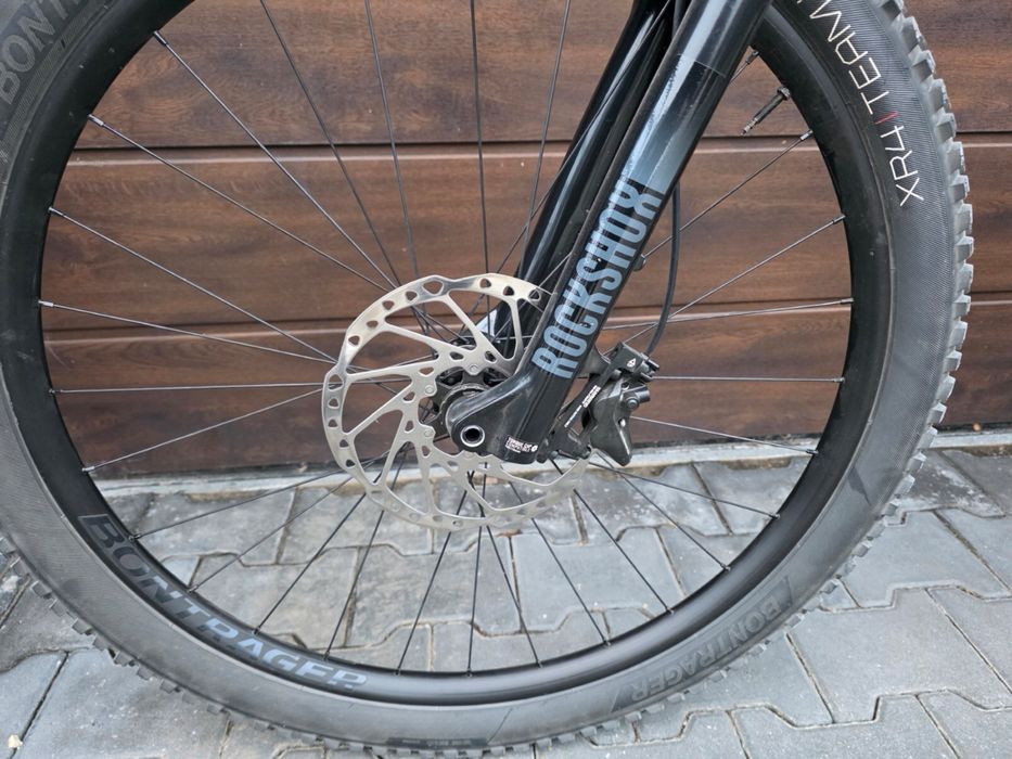 TREK Marlin 8+ – Bosch (silnik + bateria)