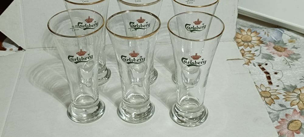Copos de cerveja Carlsberg