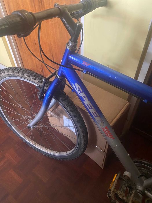 bicicleta com mudanças