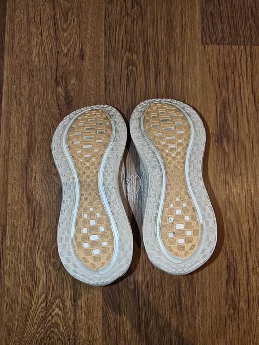 Nike Vomero Plus