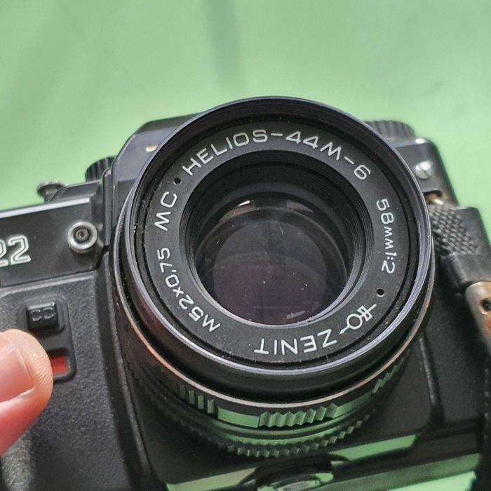 Чудовий Плівковий Фотоапарат ЗЕНІТ 122 СРСР. Робочий