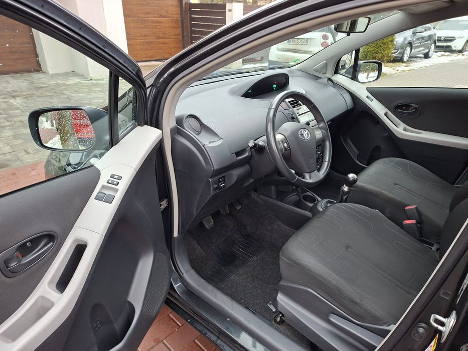 Toyota Yaris Benzyna