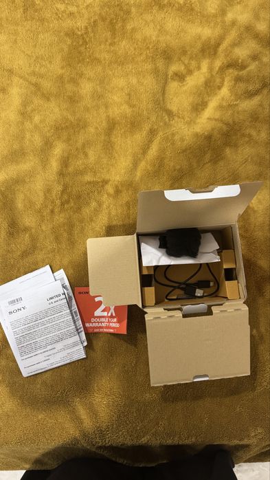 Sony ZV-1F como nova + acessórios