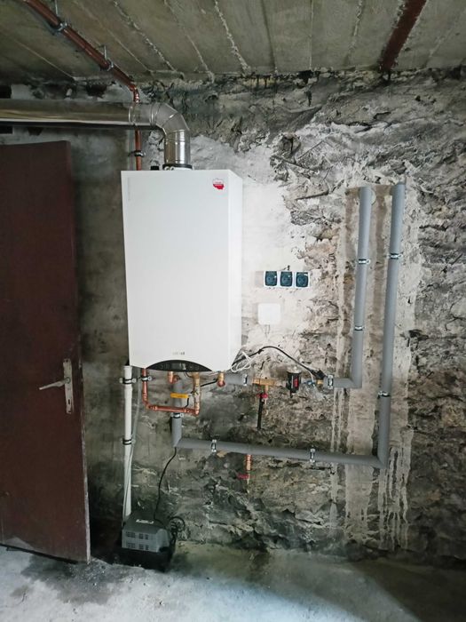 Usługi Hydrauliczne , Hydraulik-instalator ,Centralne  Ogrzewanie