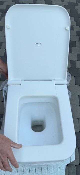 Унітаз  і біде б/у