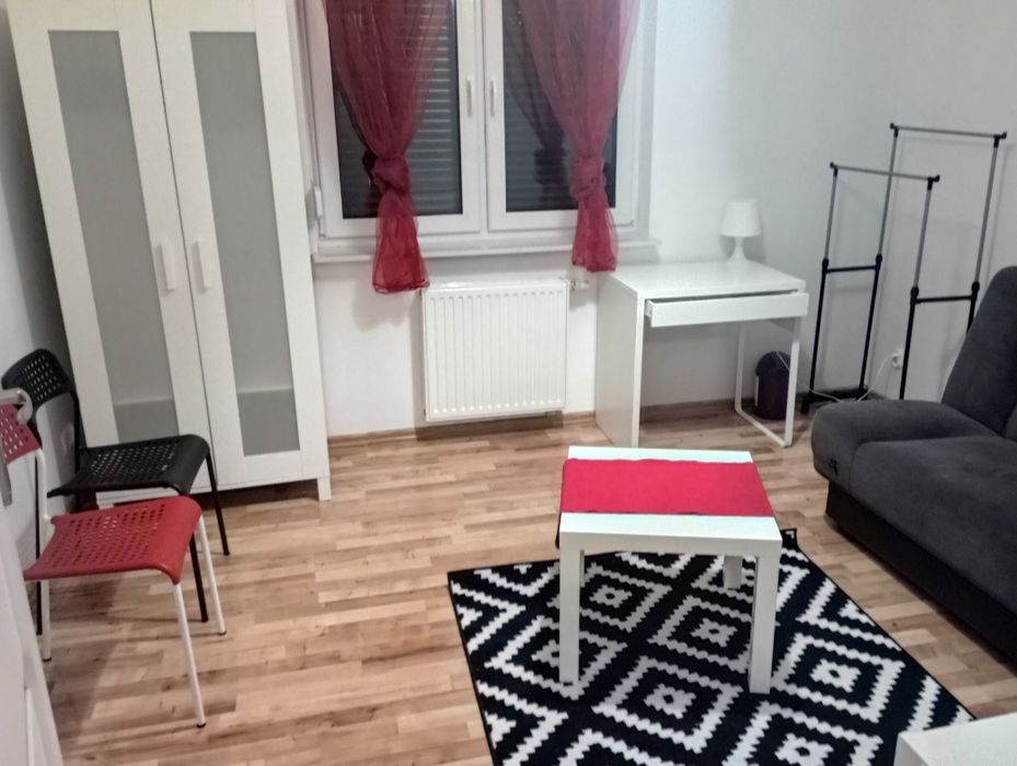 Mieszkanie 2 niezależnie pokoje w ogrodzonym bloku