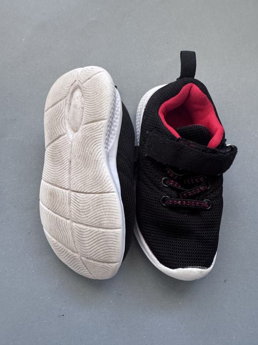 Buty dziecięce Primark 25/26