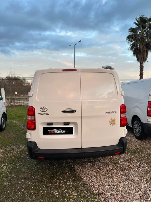 Toyota proace (iva dedutivel)