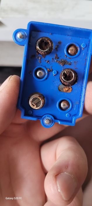 Продам машинку "супер маріо"