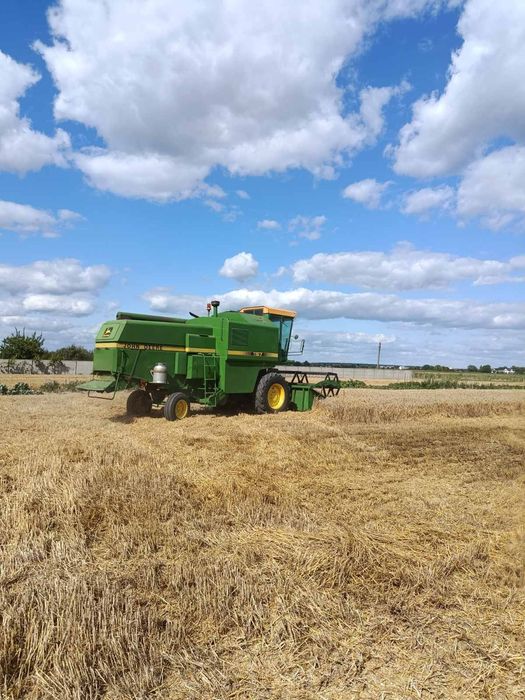 Комбайн John Deere 1157