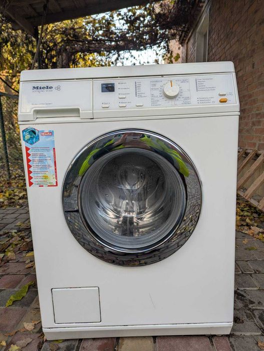 Пральна машина Мiele softtronic W2241