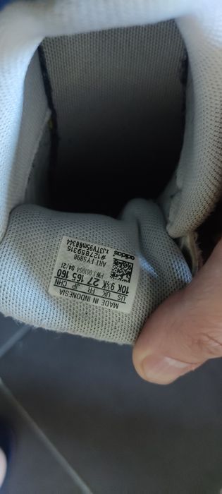 Sapatilhas adidas menino tamanho 27