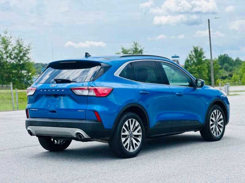 2021 Ford Escape Hybrid Titanium