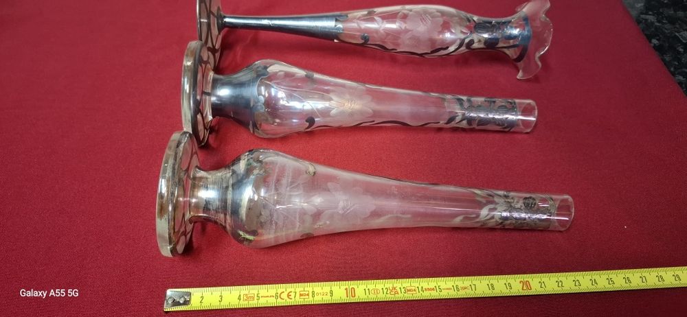 Jarras ou solitários em cristal