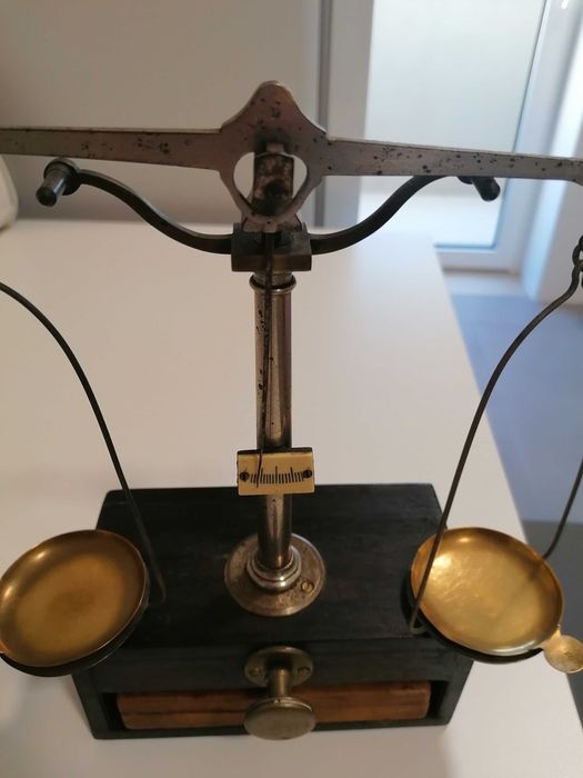 Balança de Farmacia/laboratório antiga (inicio sec.XX)