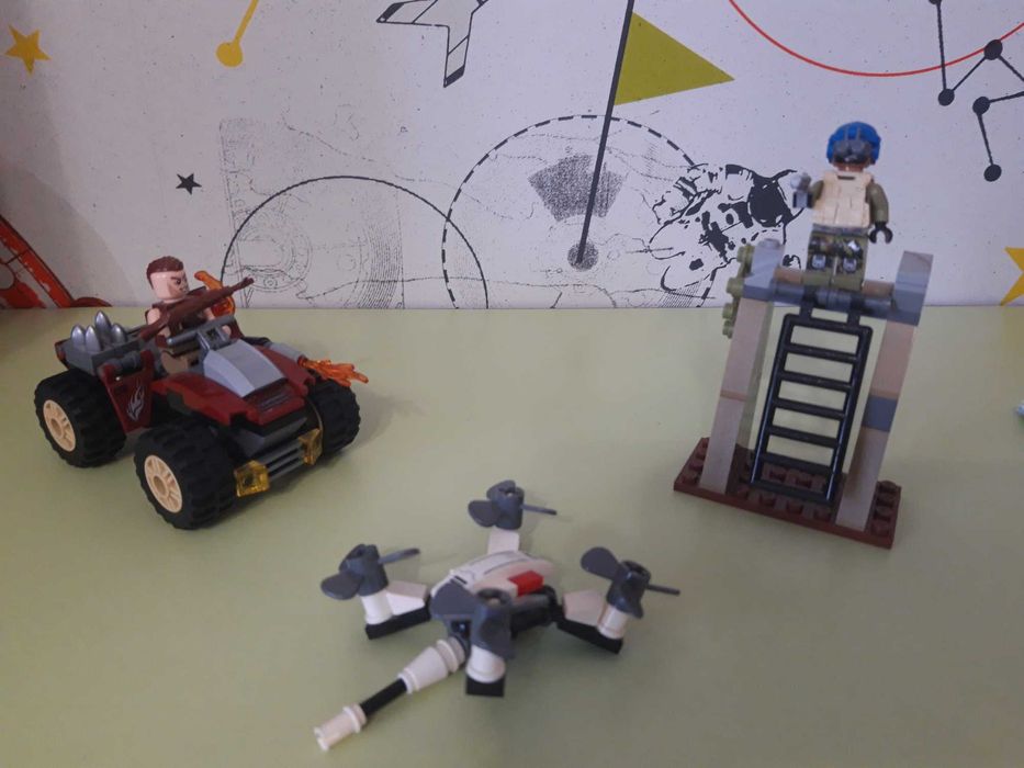 Конструктор лего  qman машина