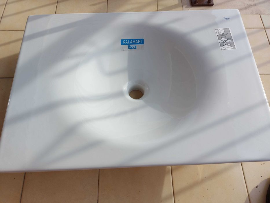 Vendo Lavatório de bancada novo