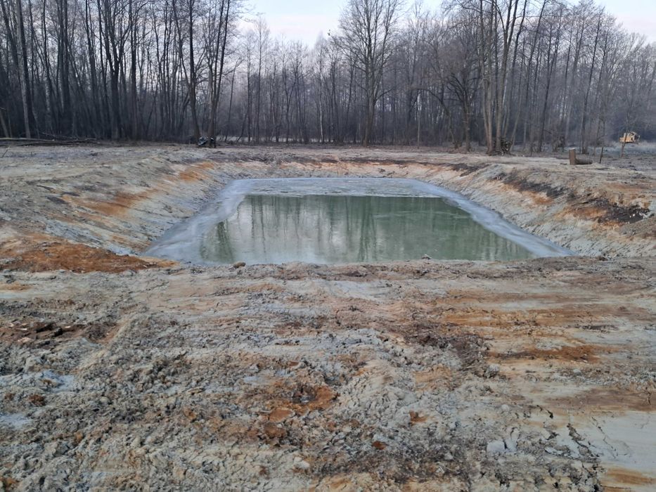 Kopanie stawów,pogłębienie ,regulacja rzek-koparka long reach z operat