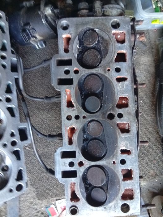 Продам головку блока  Таврія  1200обєм