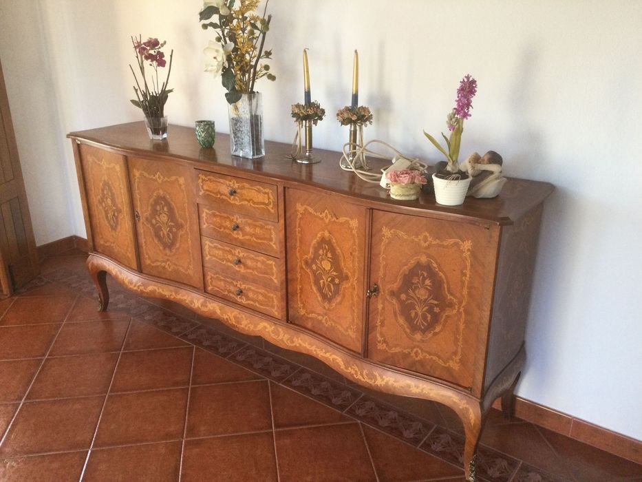 Aparador Luís XVI Madeira maciça Pau Cetim embutidos 1,78 mt