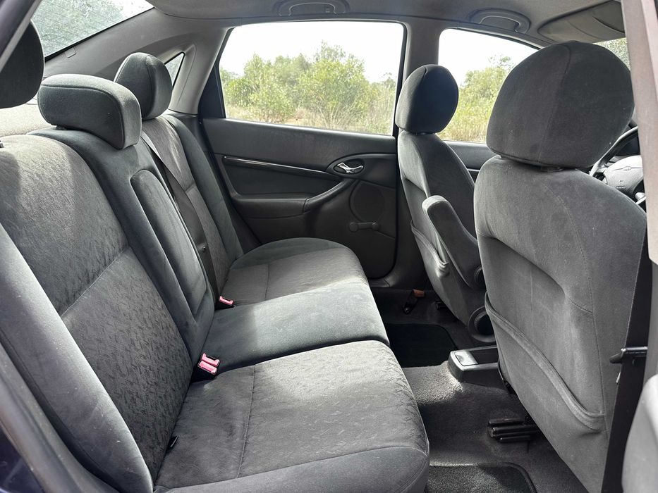 Ford Focus 1.6 16V 100cv - 01/2001 - 1 Dono - Todas as revisões, estimado foto 5