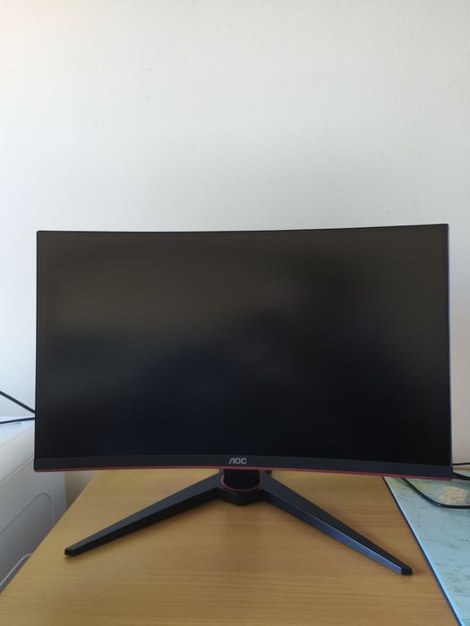Monitor Curvo AOC 24