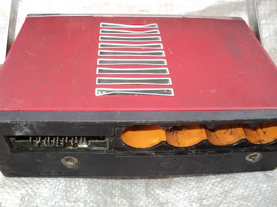 Урал авто радіоприймач