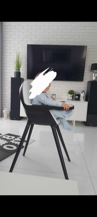 Fotelik do karmienia kinderkraft czarny 3 w 1 do jedzenia siodełko